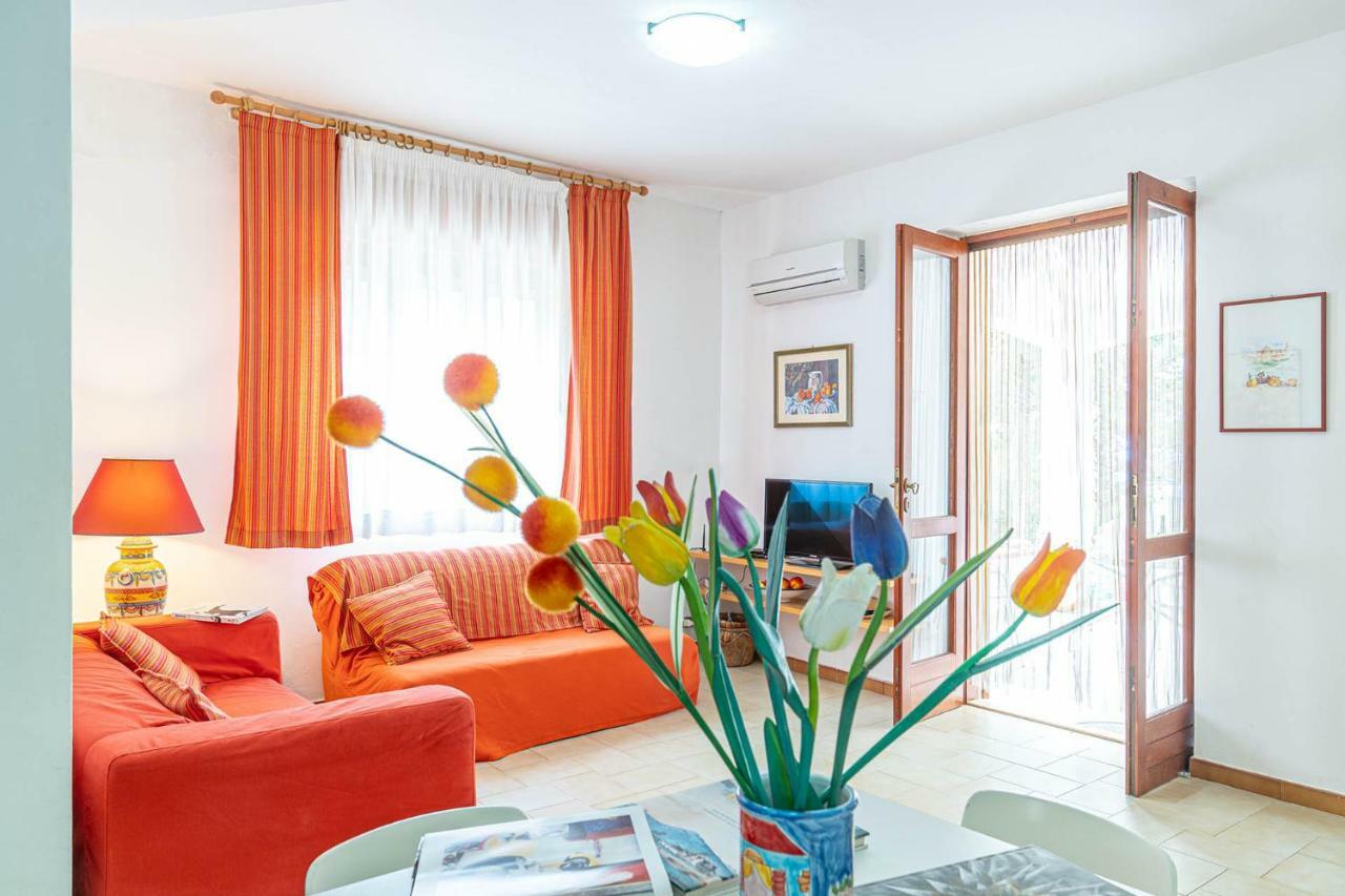Palms Villa Скопелло Екстер'єр фото
