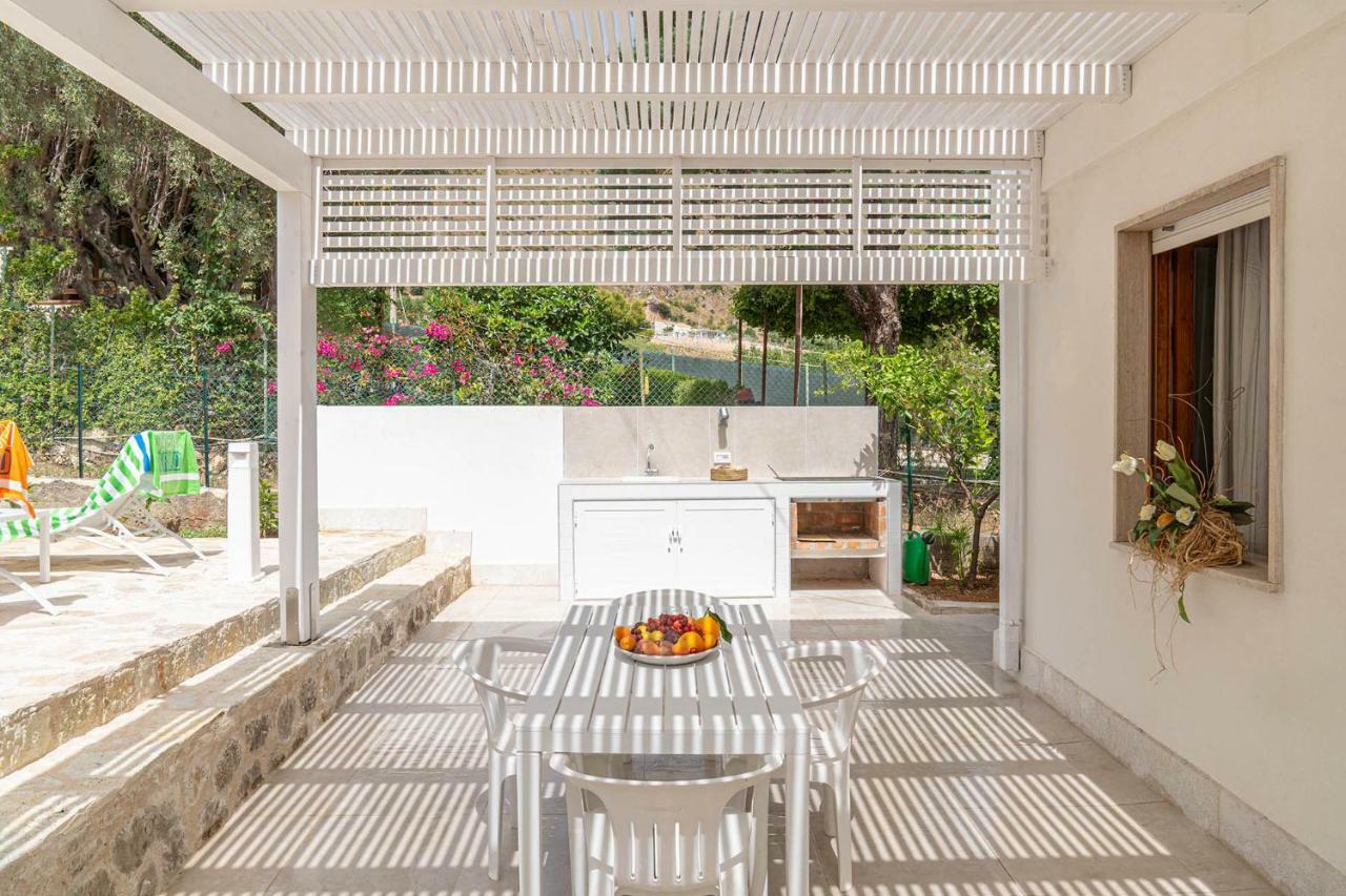 Palms Villa Скопелло Екстер'єр фото