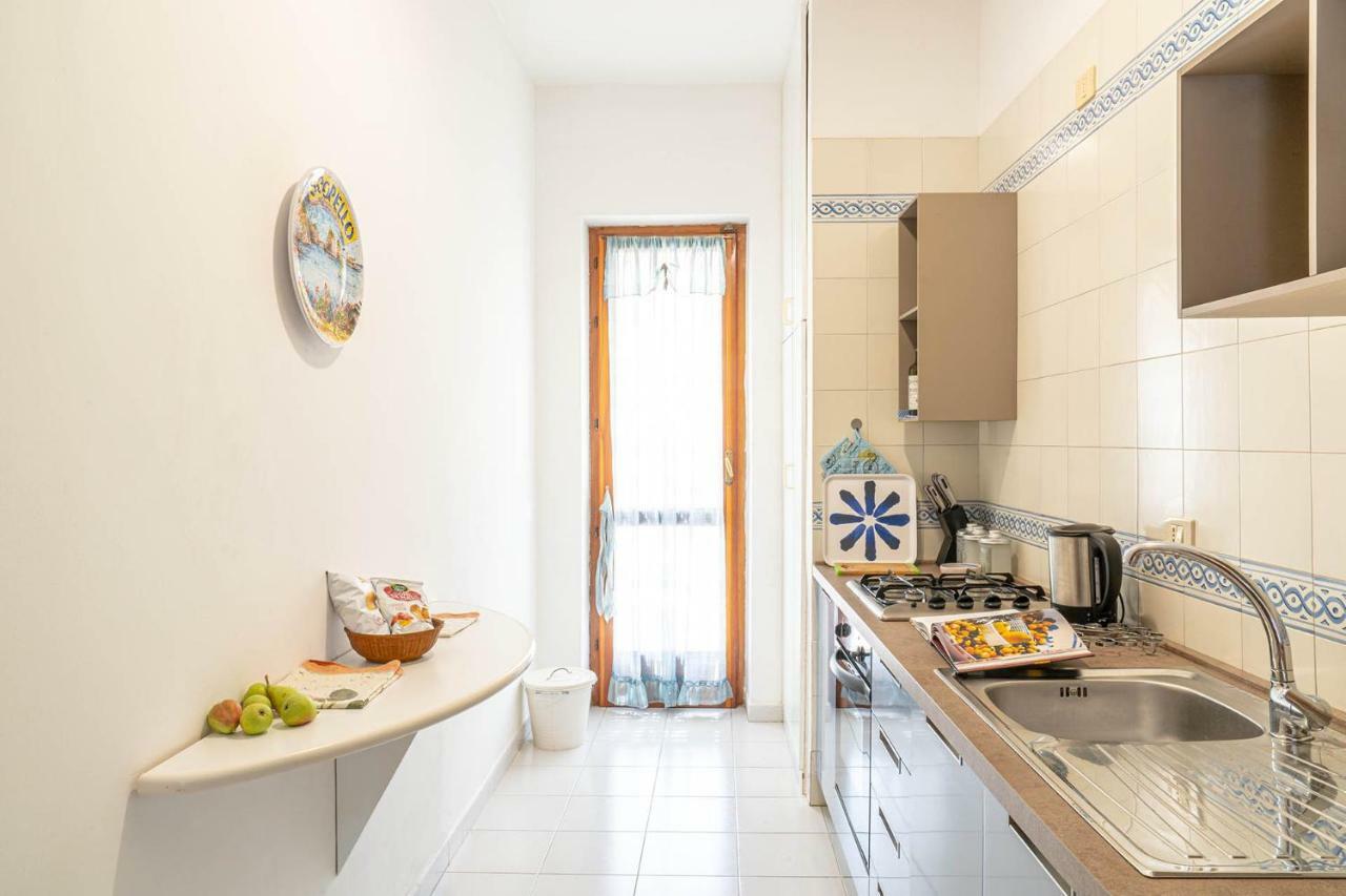 Palms Villa Скопелло Екстер'єр фото